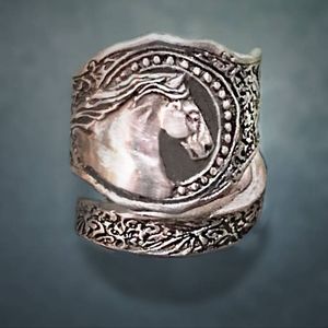 Horse Rings, Gypsy Vanner Horse, cigar band ring 